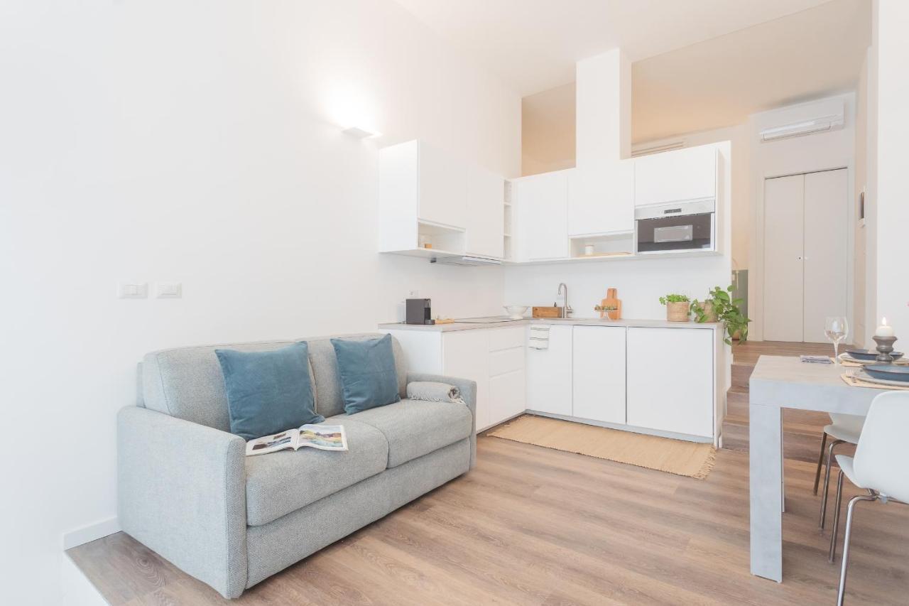 A Step From The Dome Apartment By Rent All Комо Екстер'єр фото